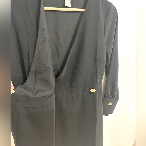 H&M | Wrap front long sleeves dress - Picture 3 of 5